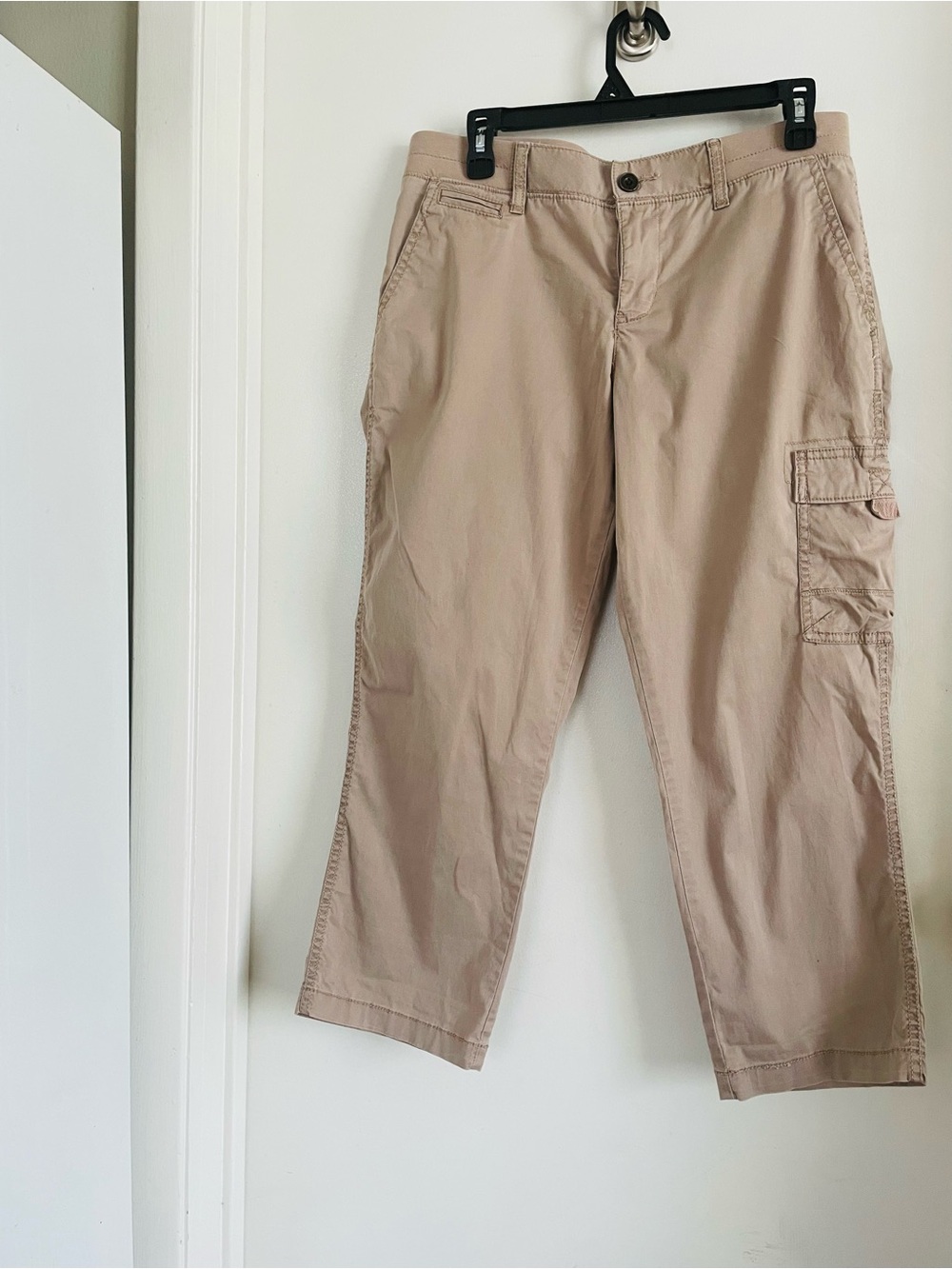 Sonoma Women's Straight Leg Cargo Pants in Light Beige